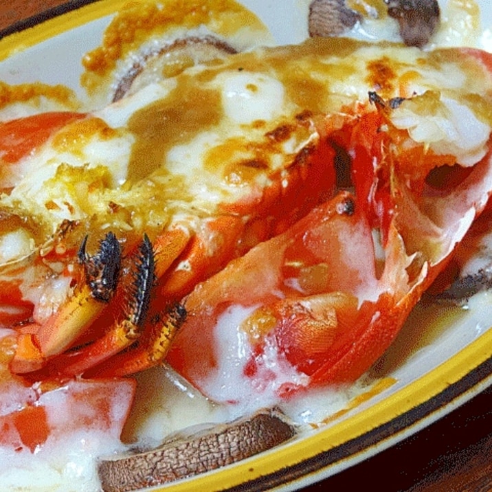 「伊勢海老チーズ焼きブラウンソース」